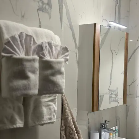 West Point Luxury Aparthotel *